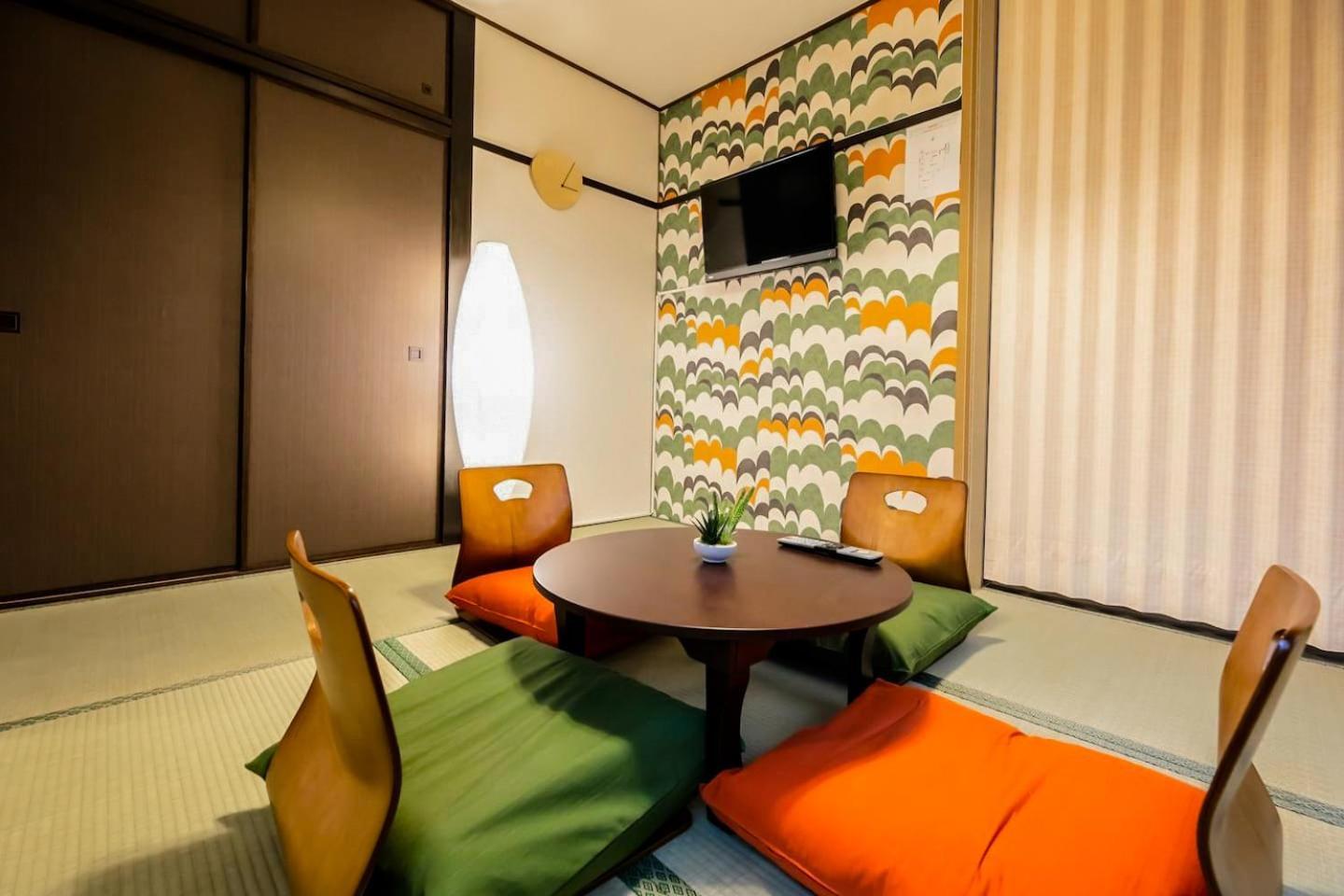 Funhouse-To North Umeda Guestresidence Osaka Phòng bức ảnh